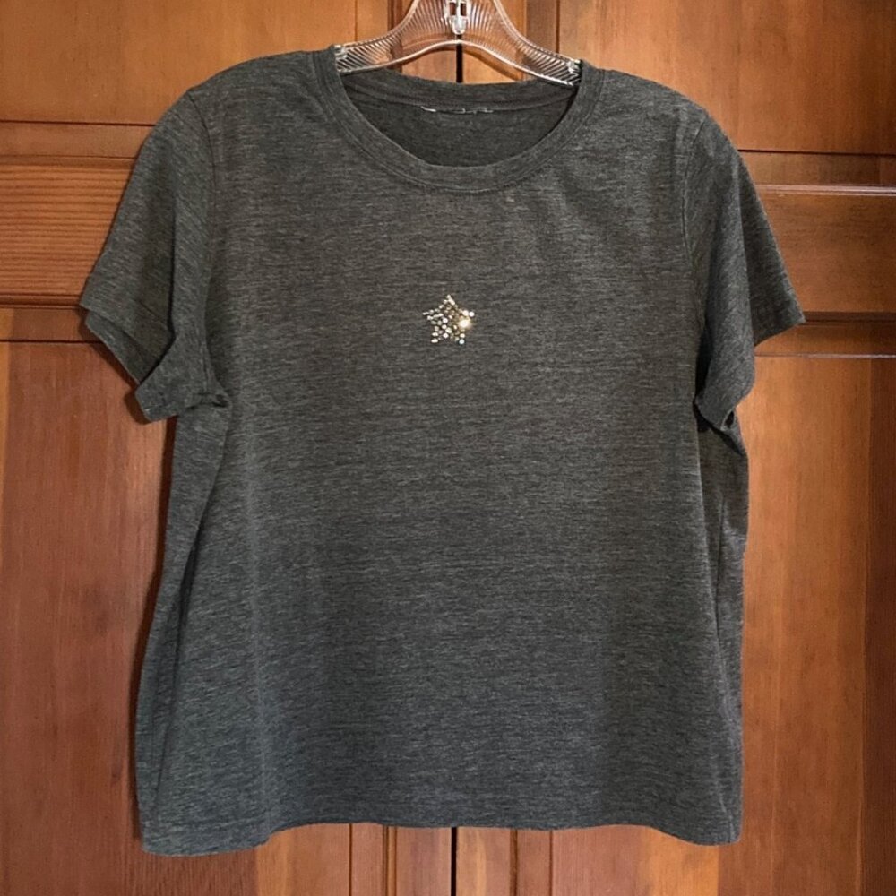Gray Short Sleeve T Shirt with Swarovski Crystals Star - Size M/L